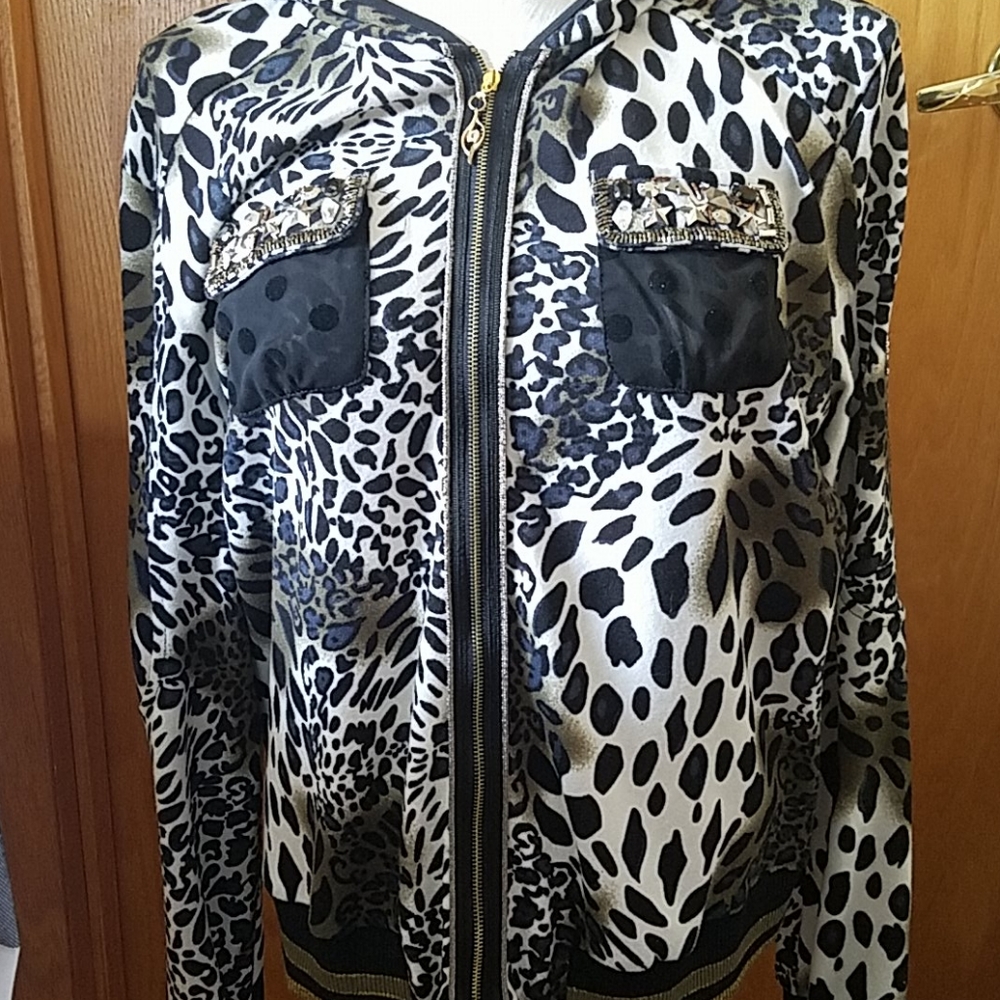Animal print lightweight jacket, sz xl